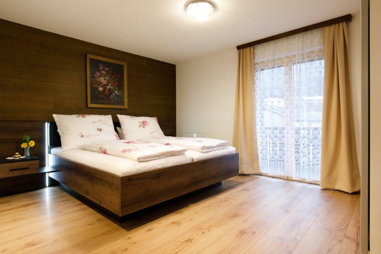 Apartment Am Bach Mellau Buitenkant foto